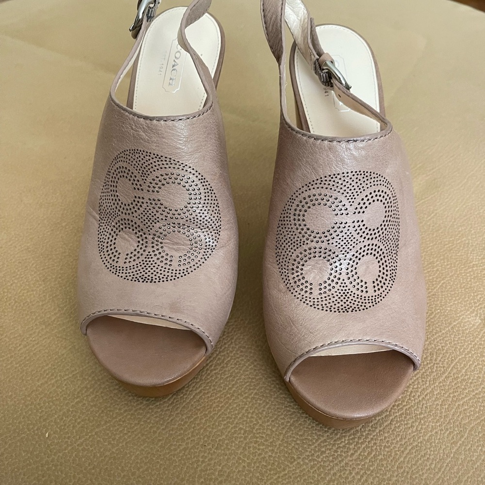 Coach shoe 9 1/2